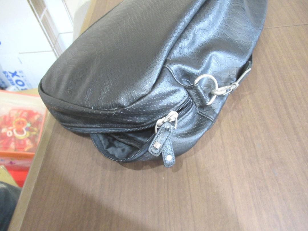 極美品☆ダンスウィズ ドラゴン パイソン柄クラブケース