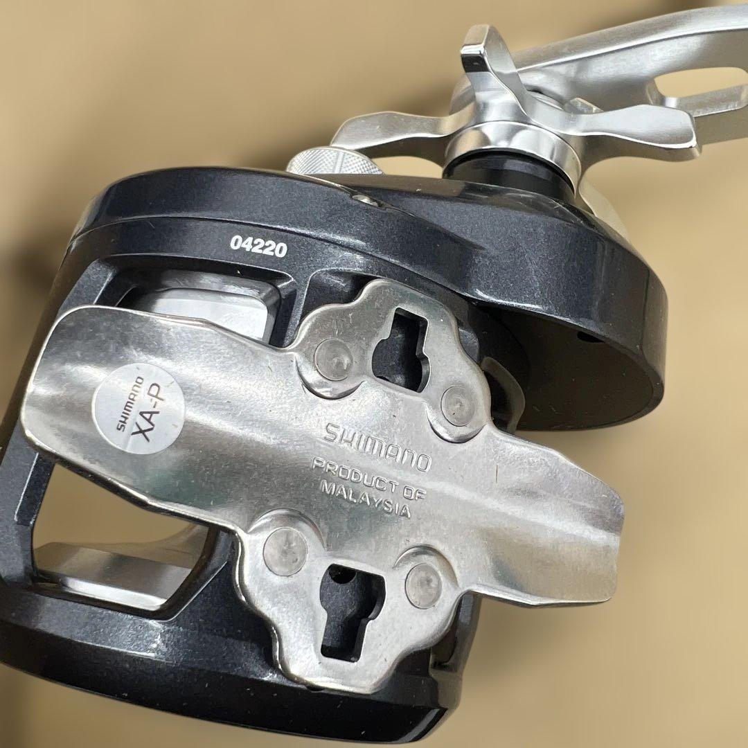 リール 511570 SHIMANO TORIUM 2000HG