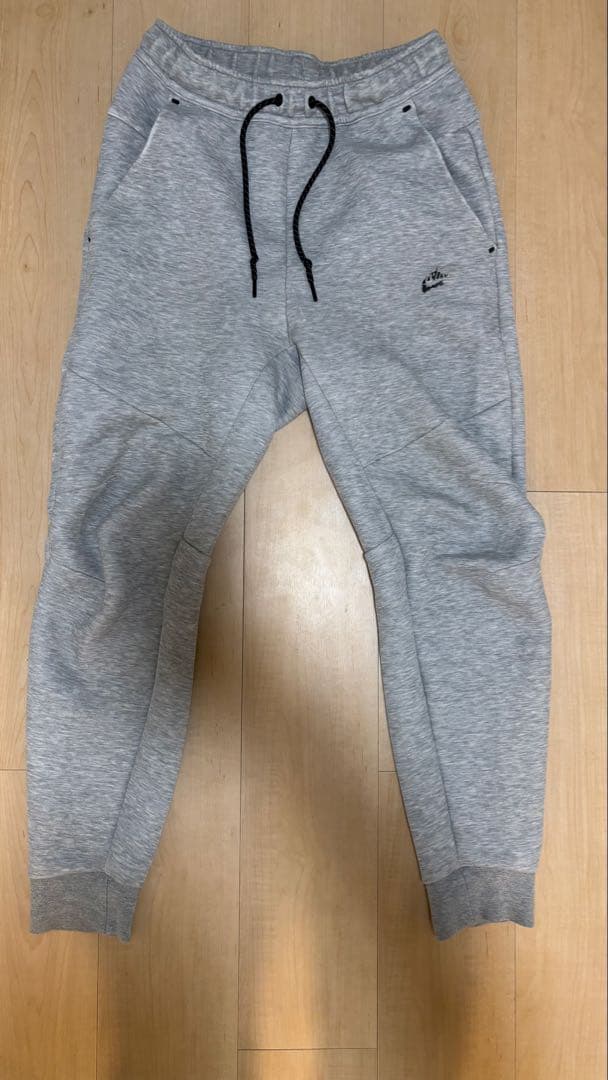 NIKE テックフリース セットアップ M グレー　現行モデル