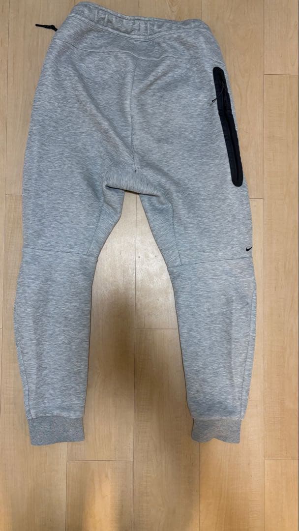 NIKE テックフリース セットアップ M グレー　現行モデル
