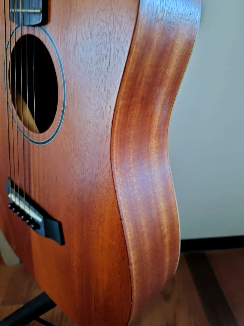 Taylor Baby Mahogany BT2 ミニアコースティックギター