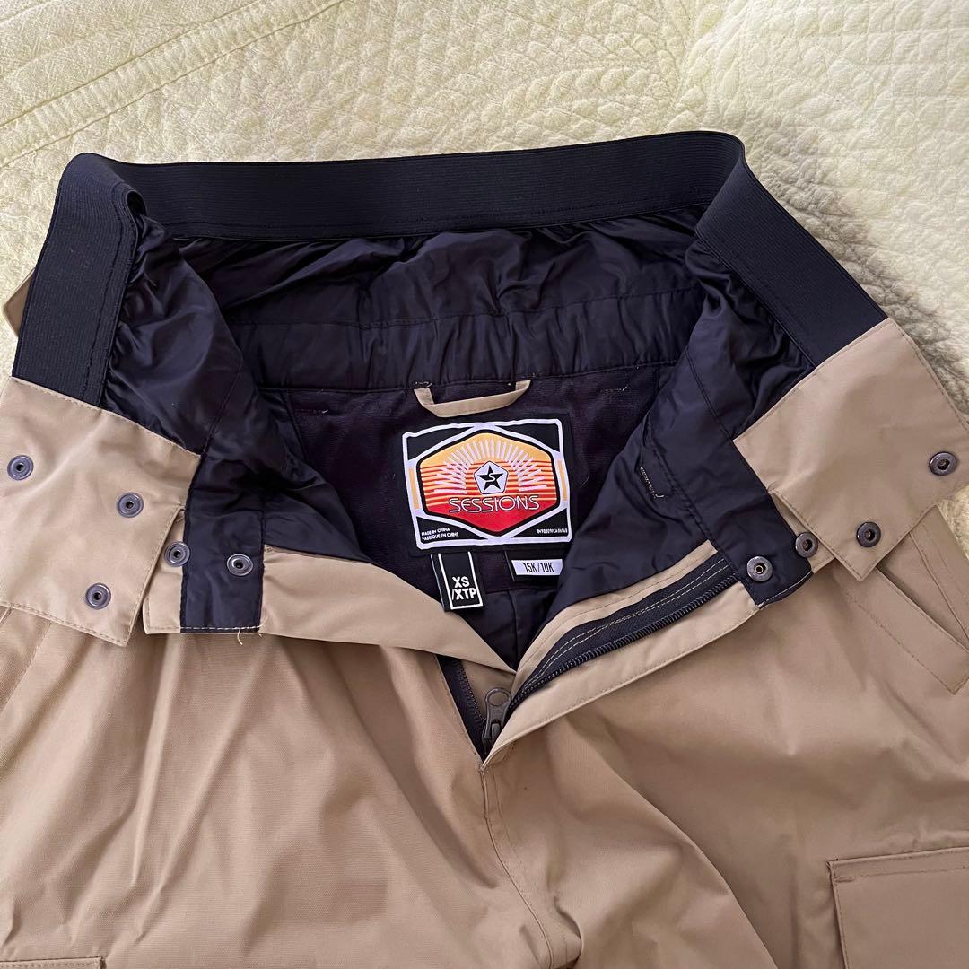 ❗️着用1回❗️スノーボードウェア　上下　ＸＳ　BONFIRE SESSIONS