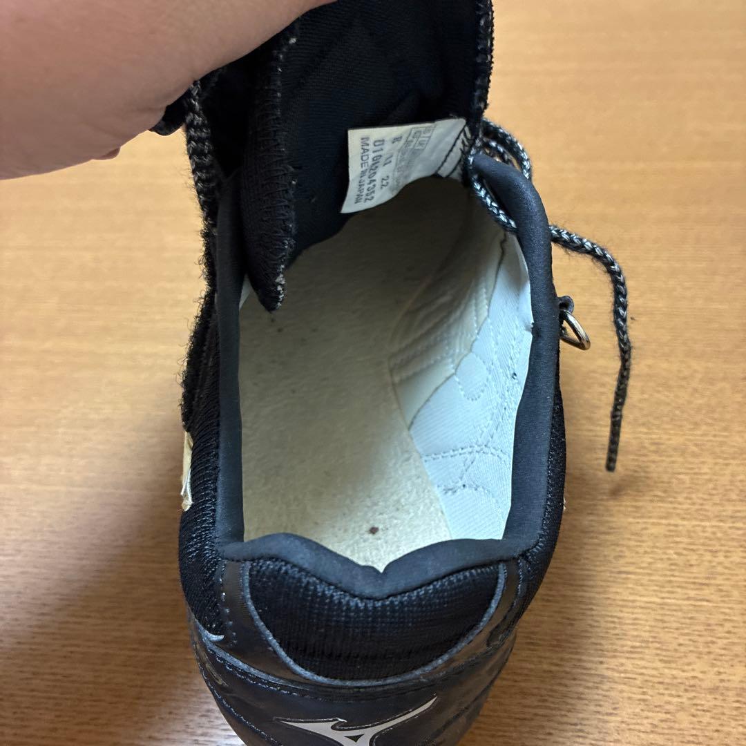 右踏切り高跳びMizuno スパイクシューズ　24.5