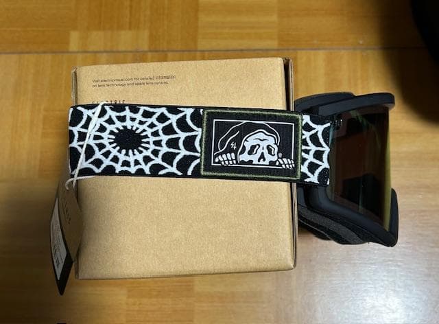 新品ELECTRIC HEX LURKINGコラボグレーゴールドミラー ケース付
