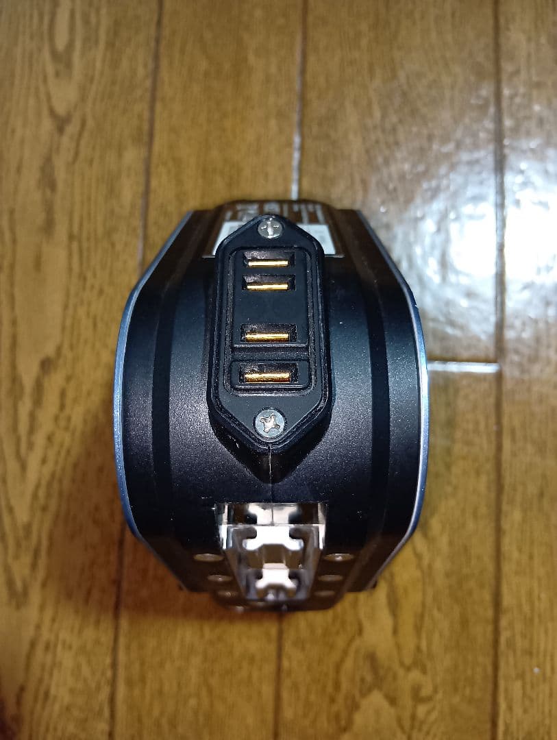 BESV PSF1　バッテリ及び充電器