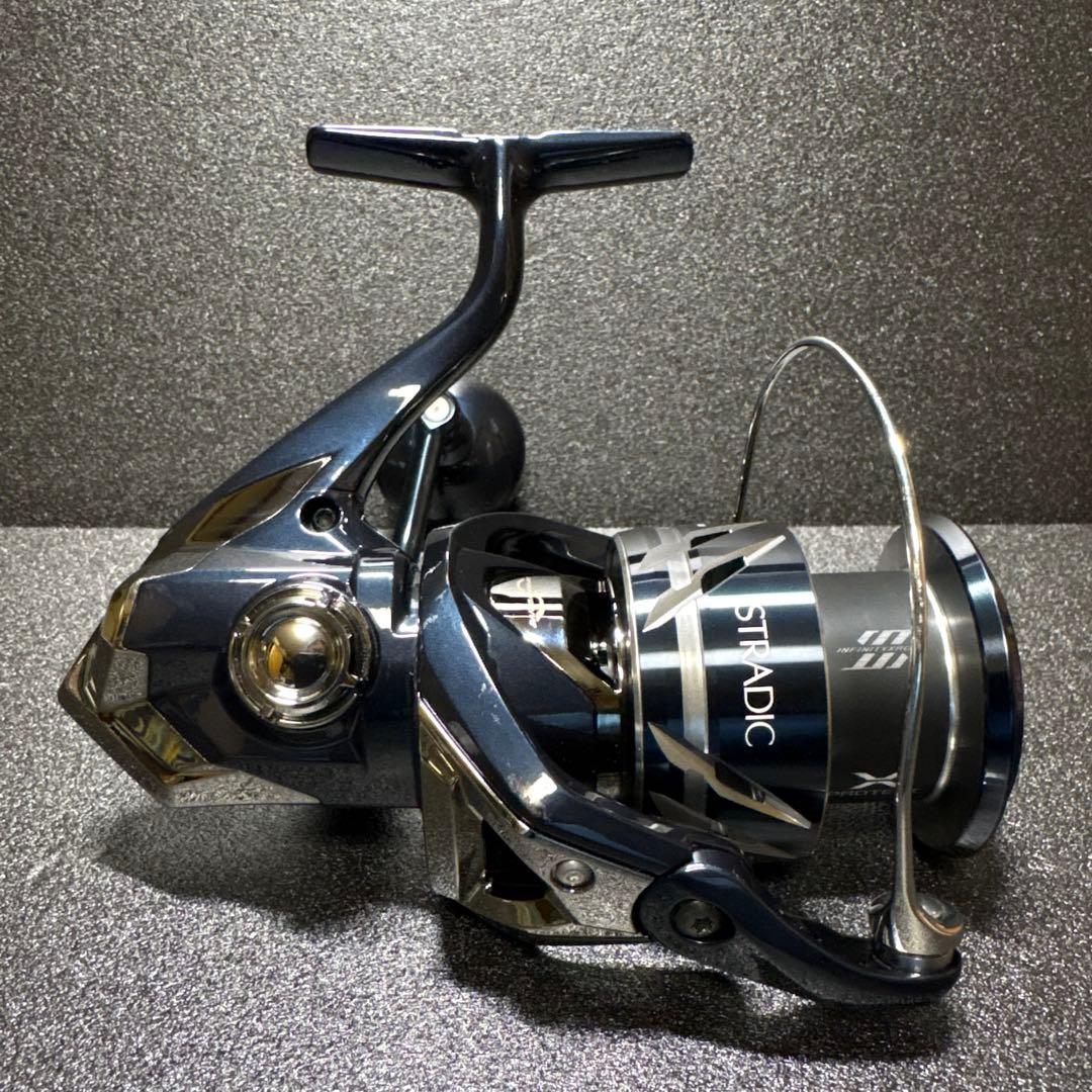 シマノ　24ストラディックSW 4000XG スピニングリール