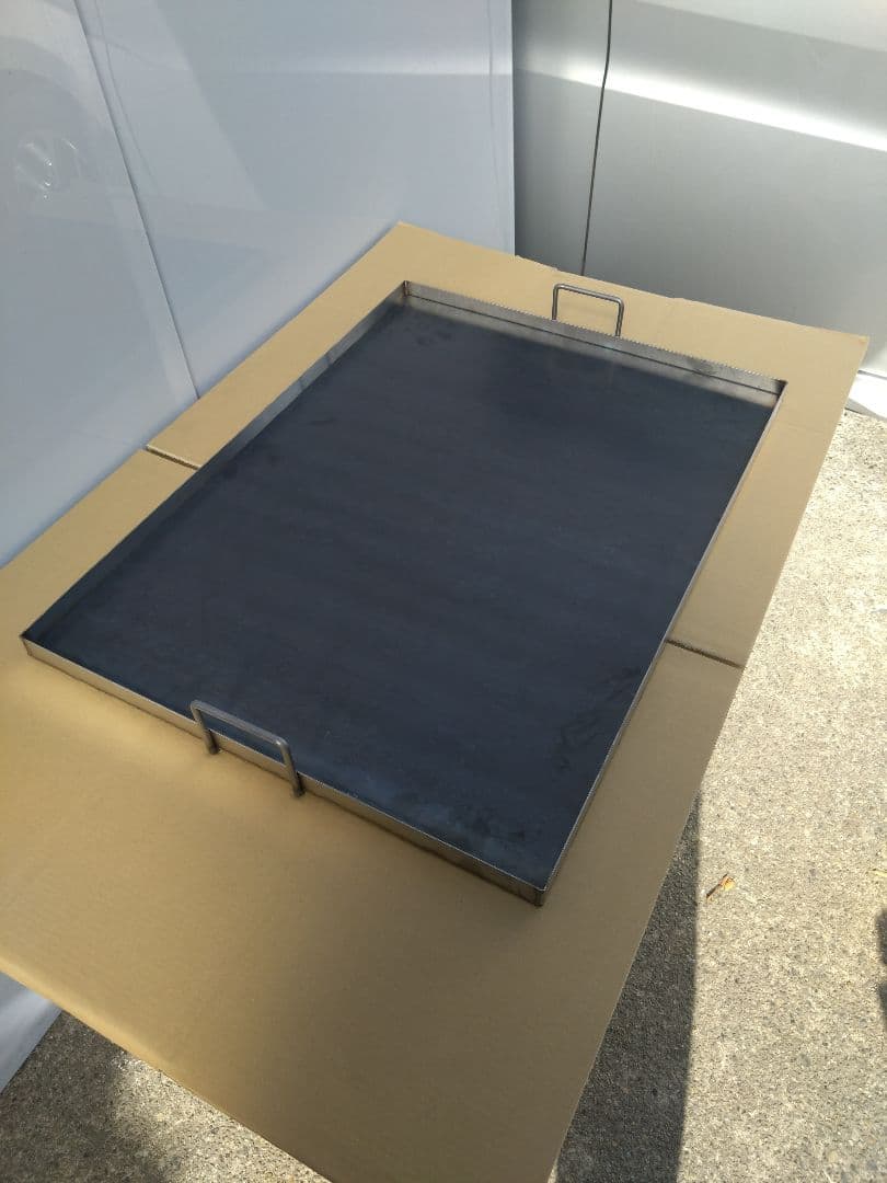 特大鉄板　９００×５５０　キャンプに　バーベキューに最適　お好み焼そば　イベント