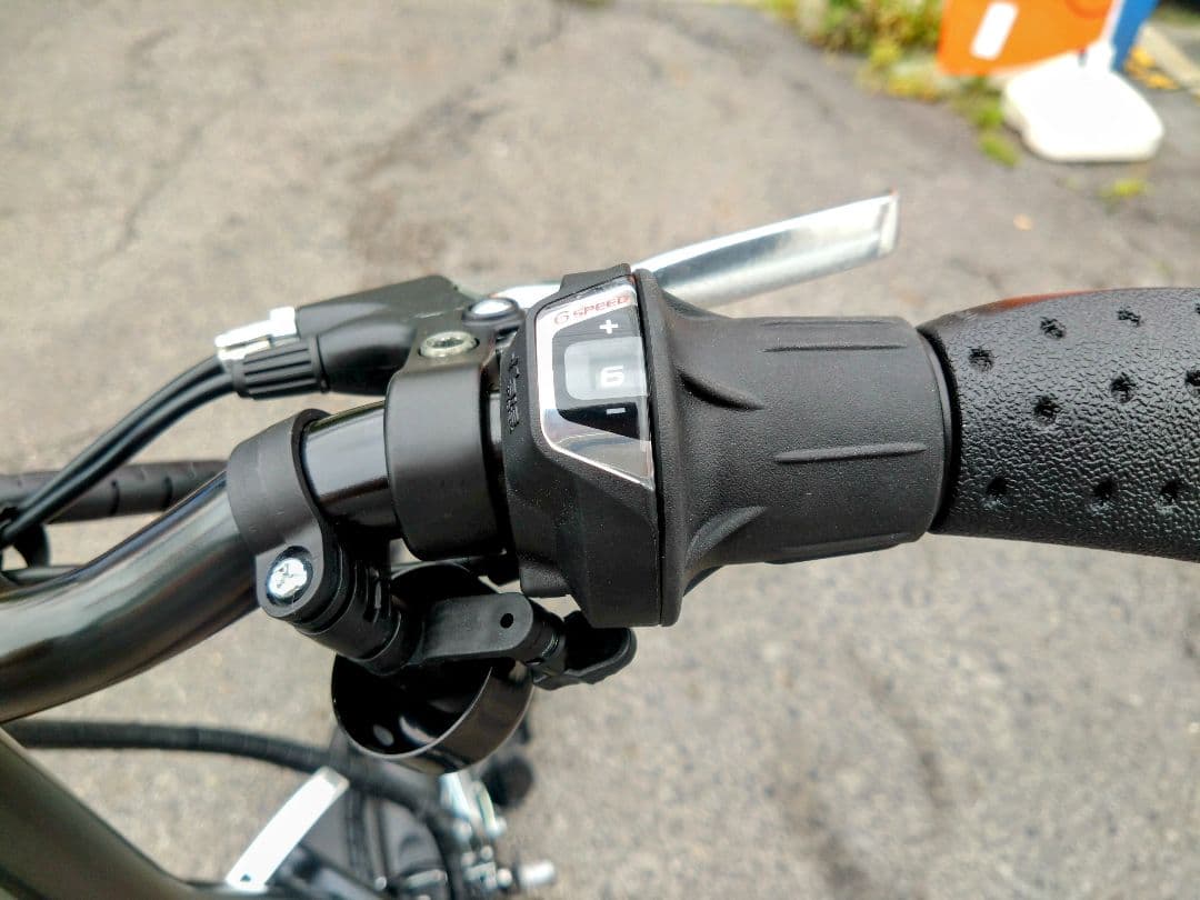 ☆Su様☆ルミクロ 折り畳み電動アシスト自転車 １年保証 k358☆