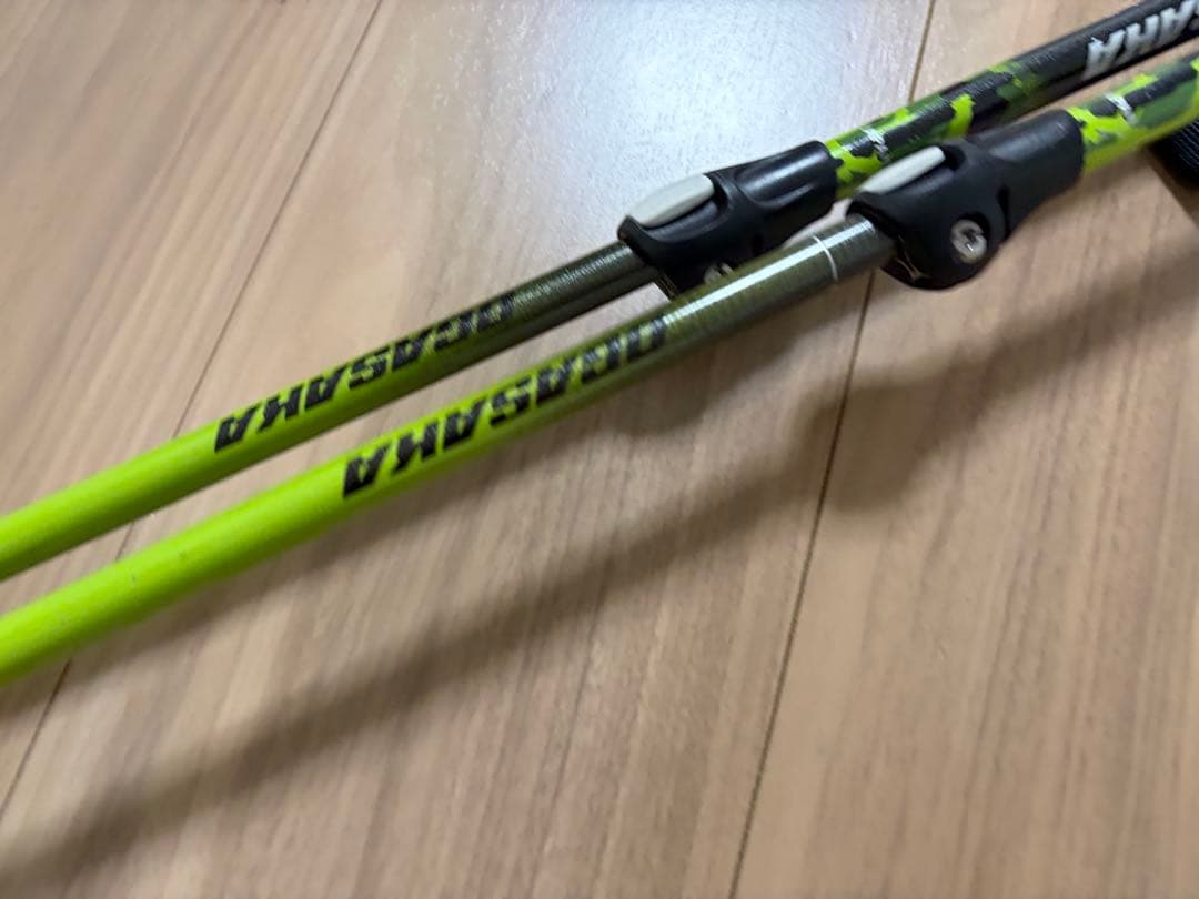 ★美品★お洒落　オガサカ スキーストック 収縮ポール　調整可能　デモ技術選
