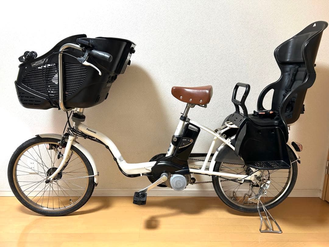 電動自転車　横浜　パナソニック　ギユットミニ 前後タイヤ新品　バッテリー2個