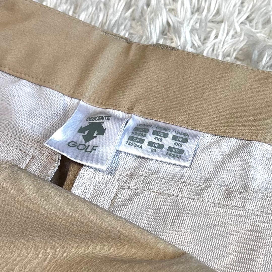 DESCENTE GOLF プリーツスカート ベージュ　デサント