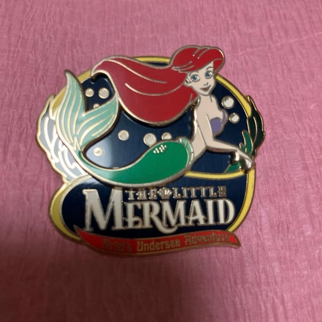 ディズニー　リトルマーメイド　アリエル　ピン　セット　セバスチャン　タッセル