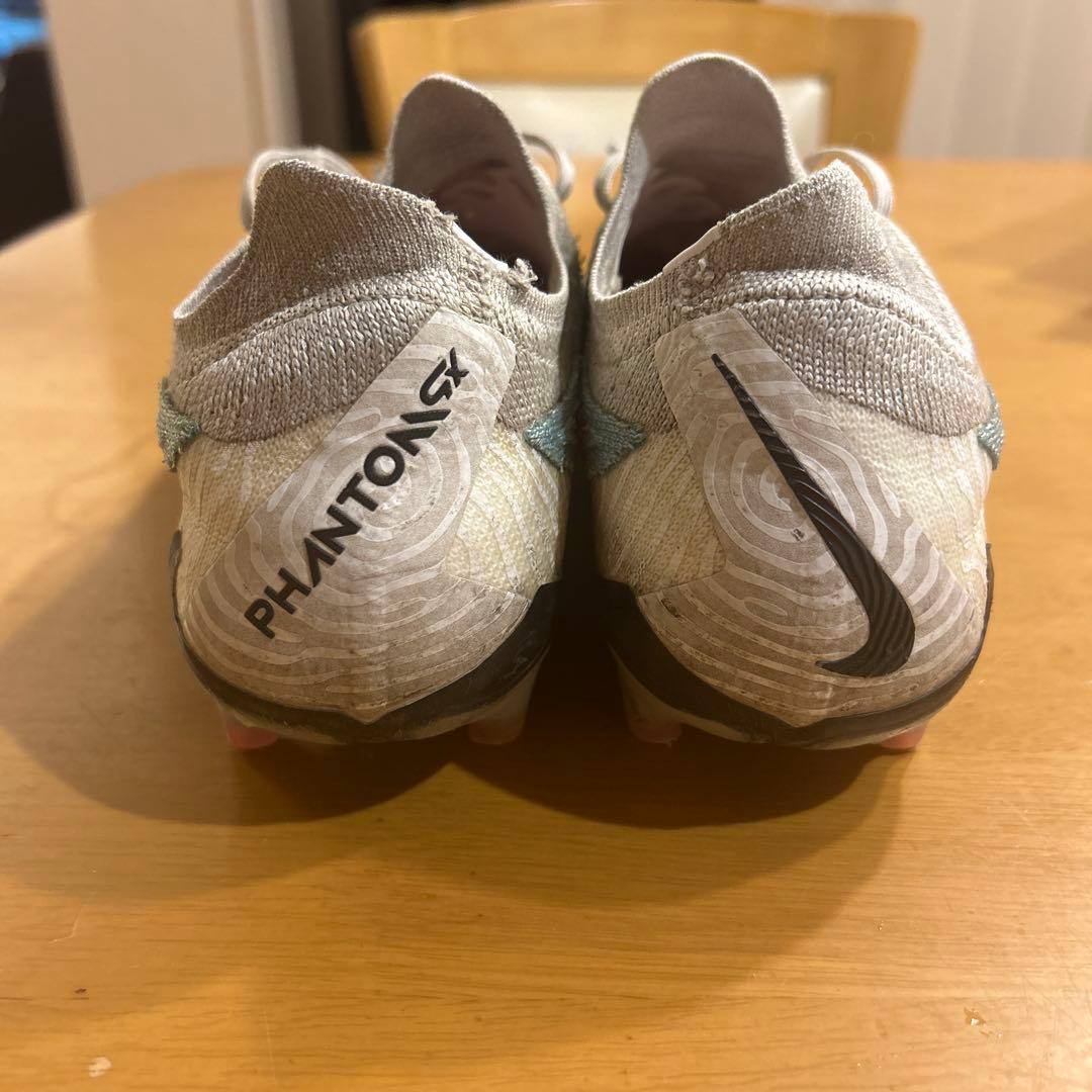 NIKE ファントムGX AG PRO