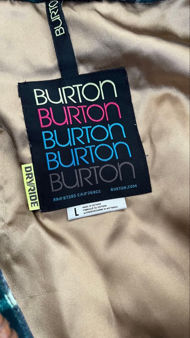 スノボウェア　スキーウェア　上下セット　レディース　BURTON IGNIO
