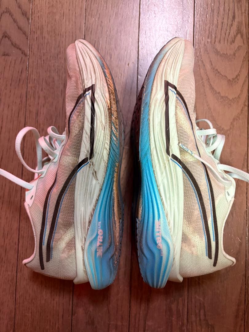 プーマ ランニングシューズ