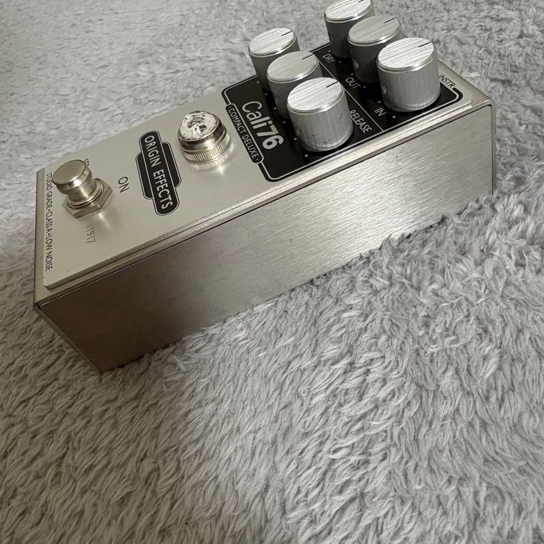 【箱付】ORIGIN EFFECTS Cali76 COMPACT Deluxe