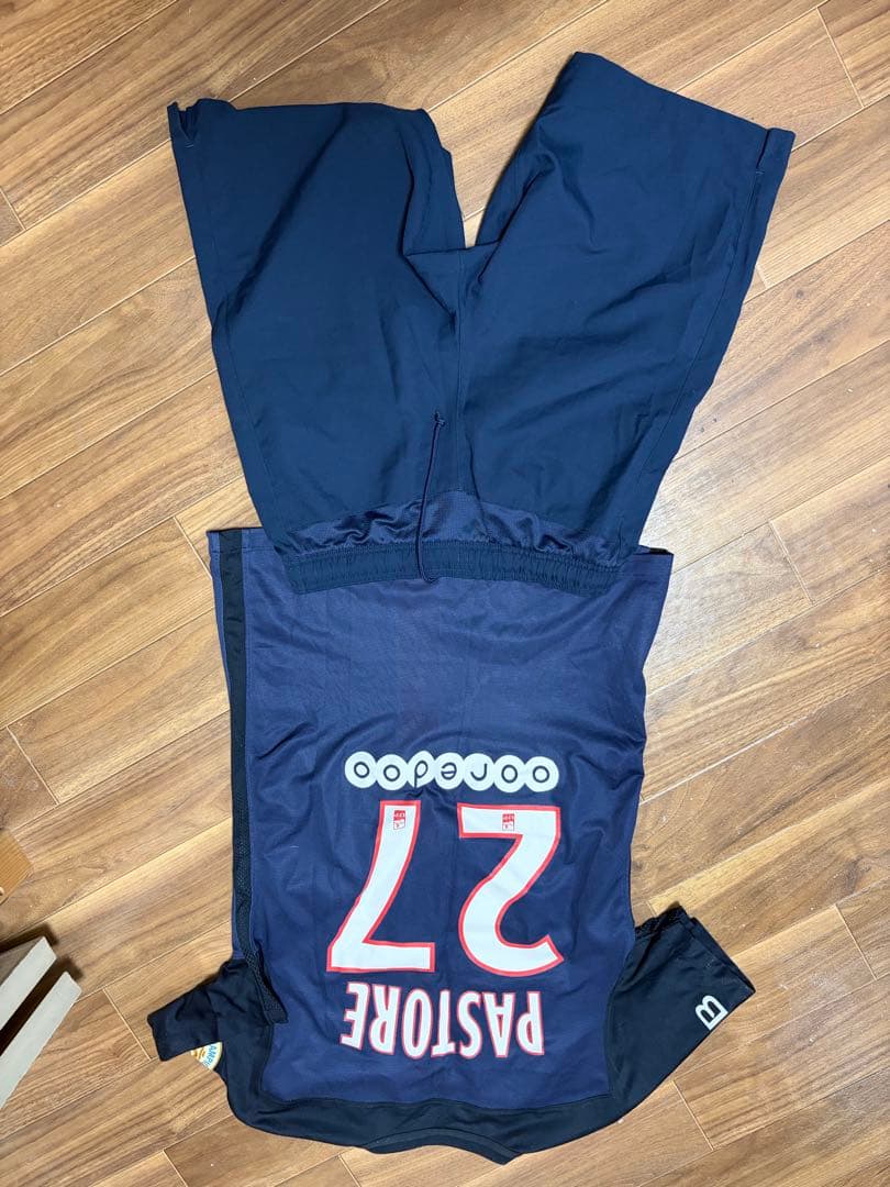 値下げ！パリ・サンジェルマン ホームジャージ Pastore 27