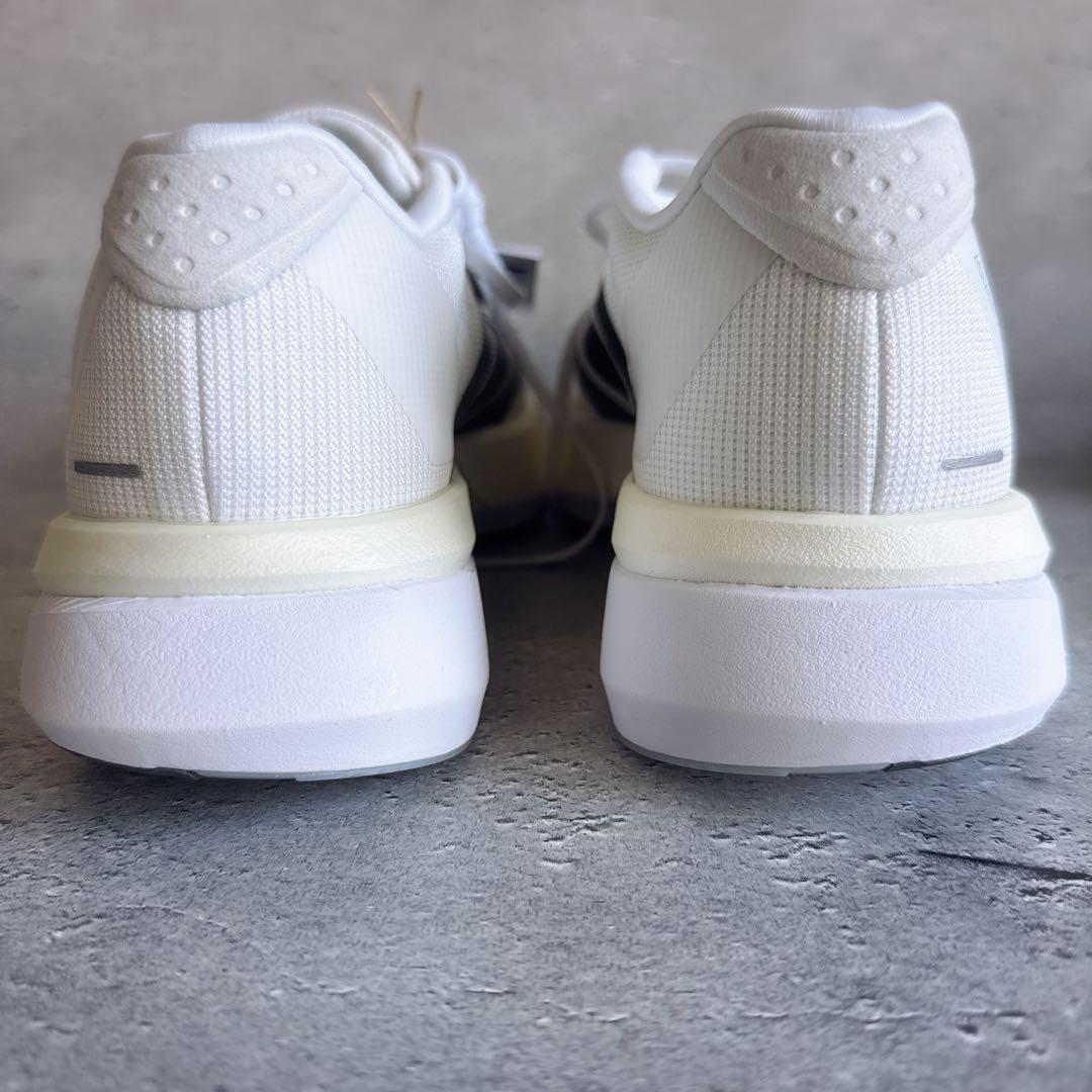 新品　アディダス　adidas アディゼロ ボストン13M ホワイト　26.5