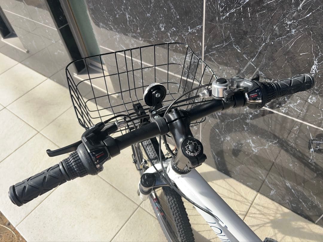 Louis Garneau J24 キッズ自転車 ホワイト
