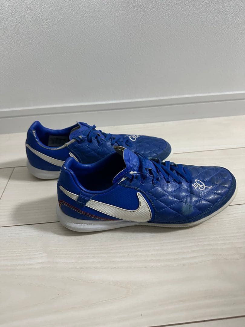 値引き‼️Nike Tiempo フットサルシューズ ブルー