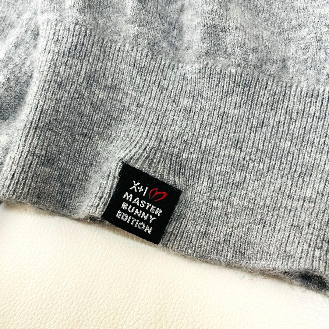 マスターバニーエディション カシミヤ100% 刺繍 クルーネック ニット グレー