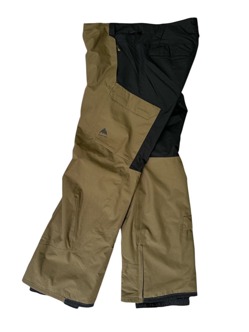 未使用　BURTON スノーボードパンツ L Size