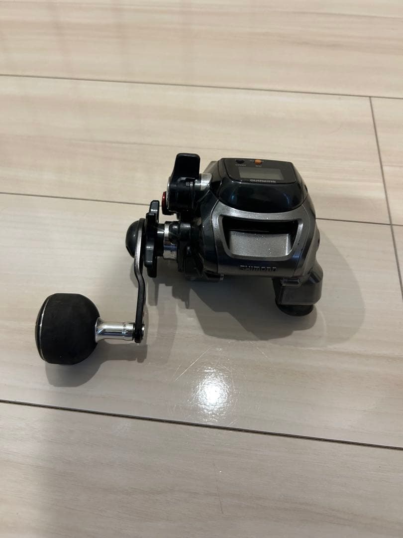 早い者勝ち❗️SHIMANO 電動リール プレイズ400