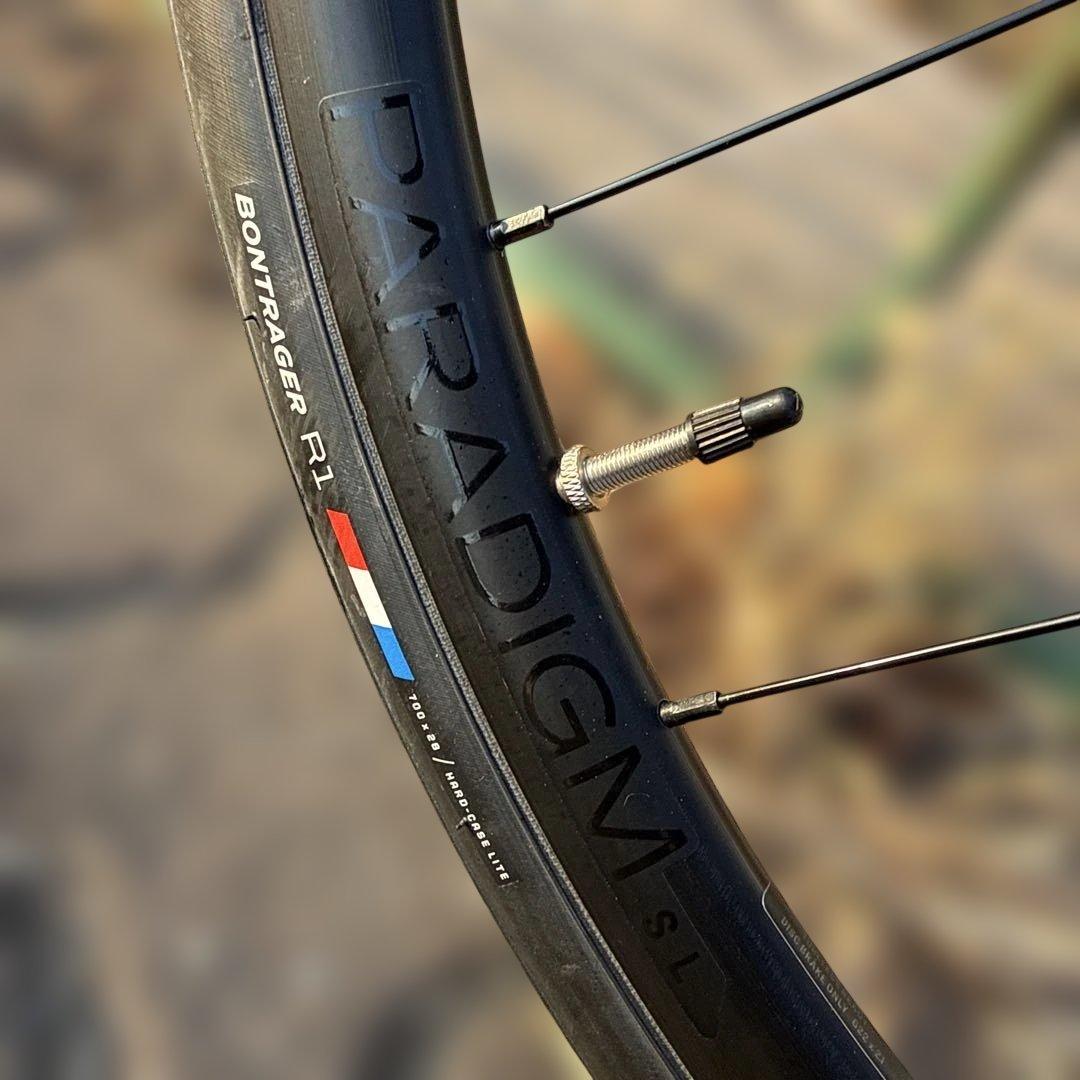 【美品】TREK Madone Gen8 105 Di2 Mサイズ SL6相当
