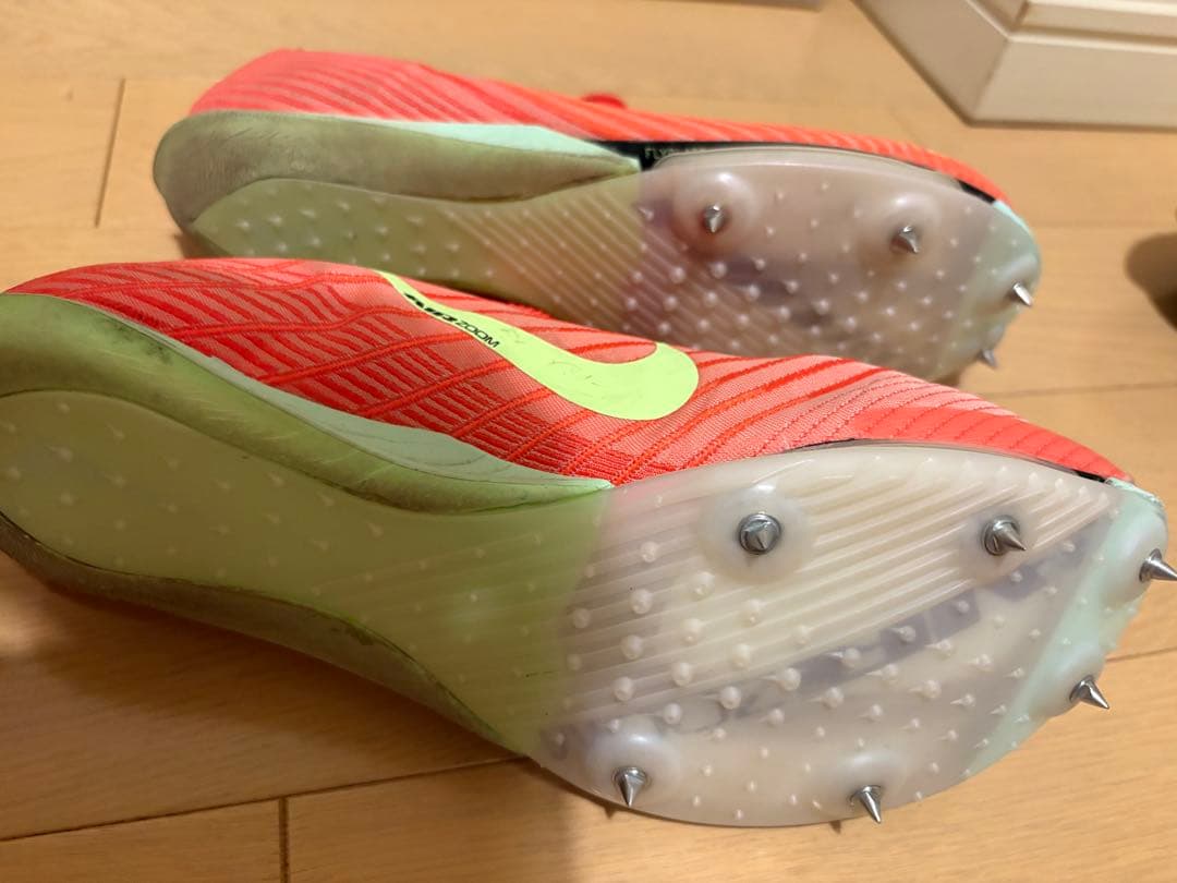 Nike スパイクシューズ 赤/緑 収納バッグ付き