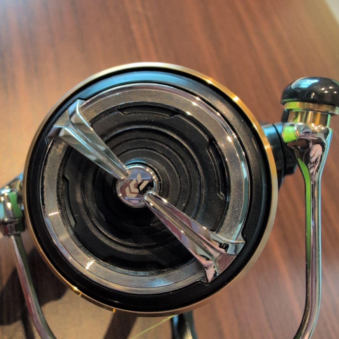 最終値下！DAIWA　20ルビアス　LT4000-CXH　中古品