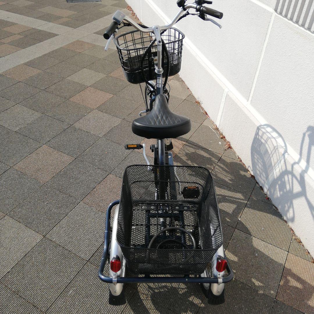 送料込み　電動アシスト三輪車