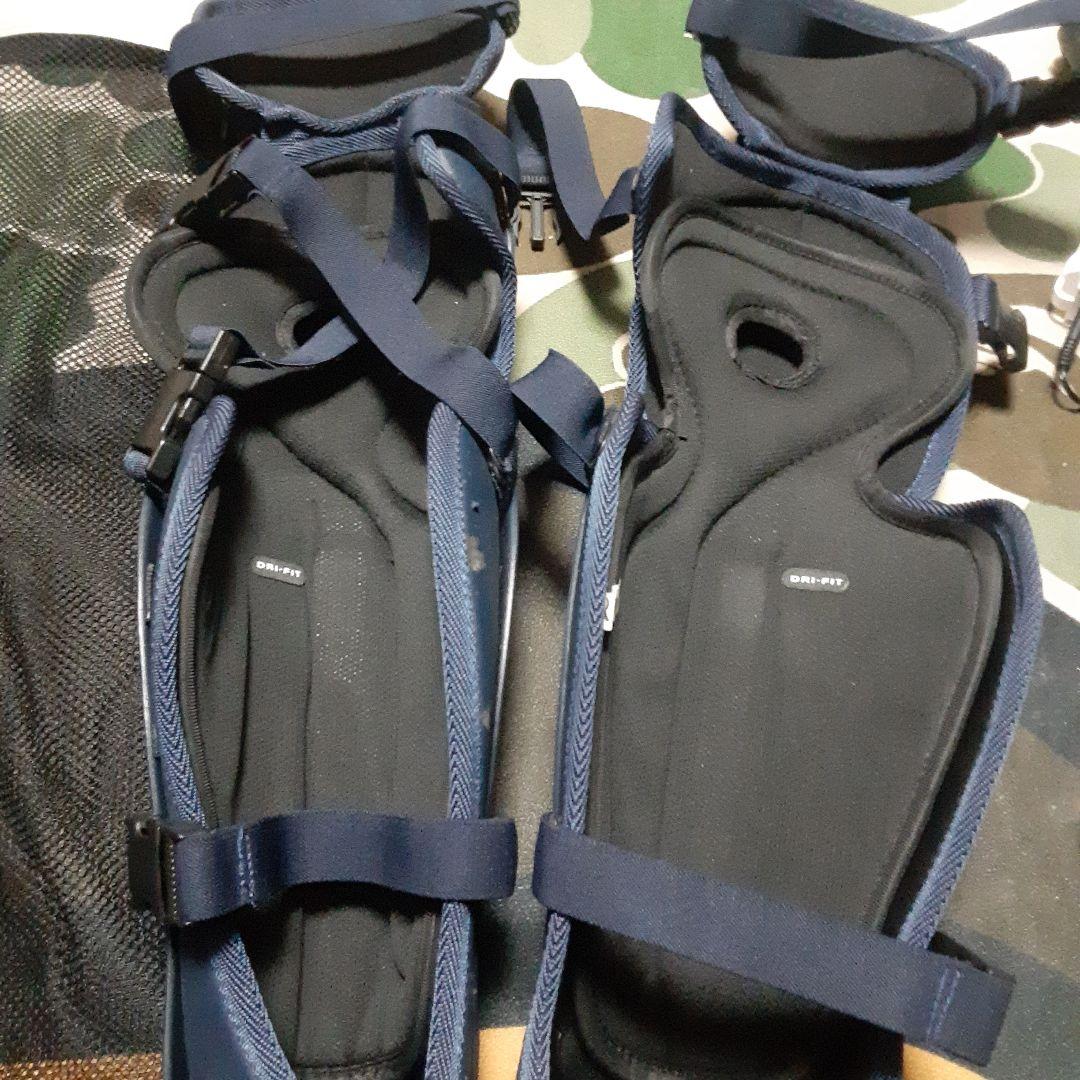5858様　NIKEナイキ　J.S.B.B 軟式用キャッチャー　レッグレガース