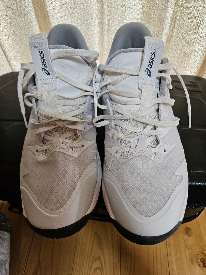 ASICS UNPRE ARS バスケットボールシューズ ホワイト