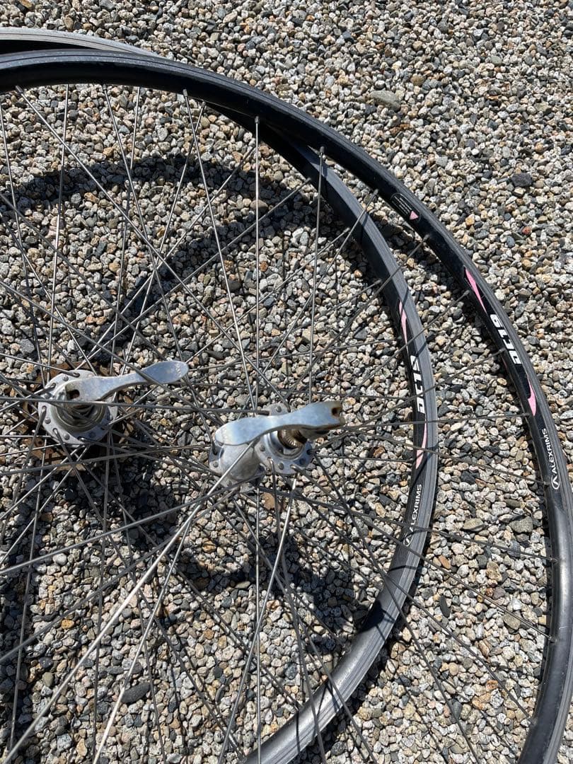 自転車　ホイール