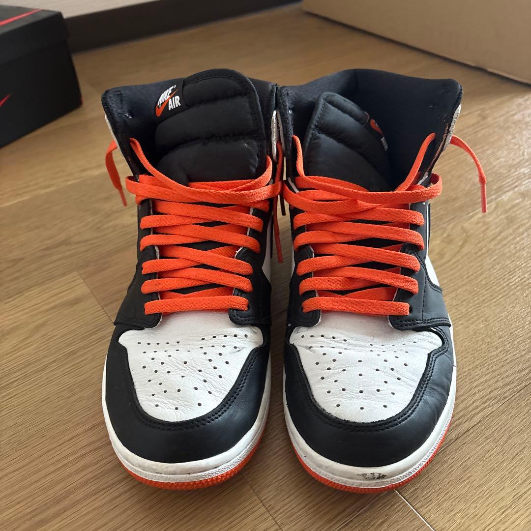 ナイキ エアジョーダン 1 レトロ ハイ OG Electro Orange