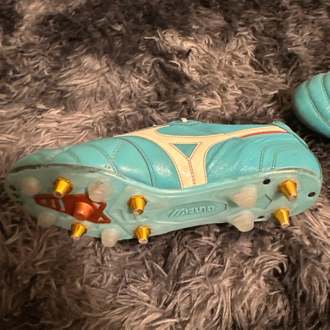 Mizuno Morelia サッカーシューズ 水色限定色