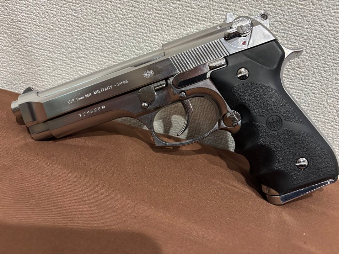 【美品】M92F クロームステンレス ミリタリー ベレッタ