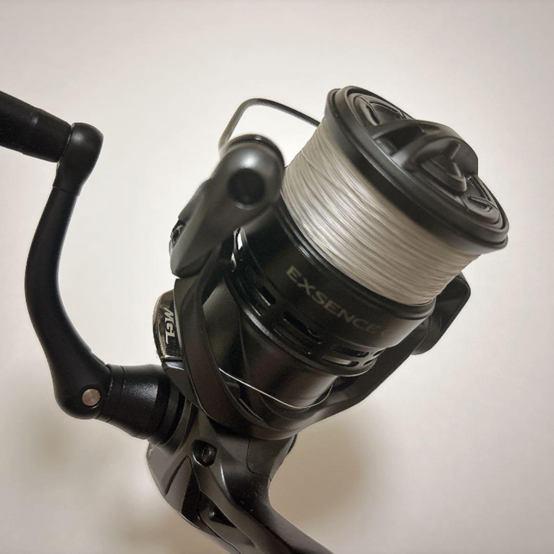 Shimano EXSENCE スピニングリール C3000M (箱無し)