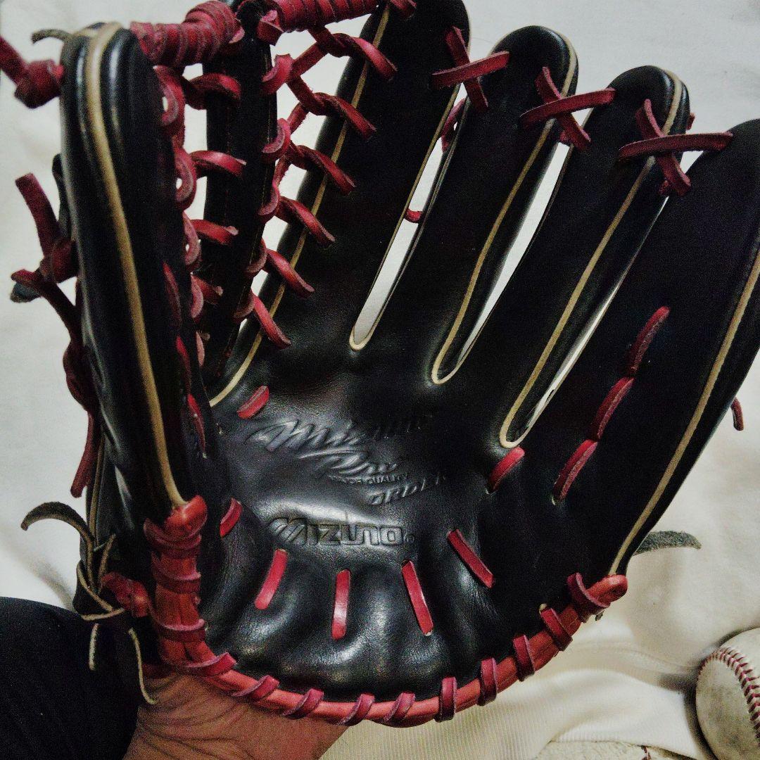 超希少！ミズノプロオーダー外野手用。 岸本耕作刻印有り。