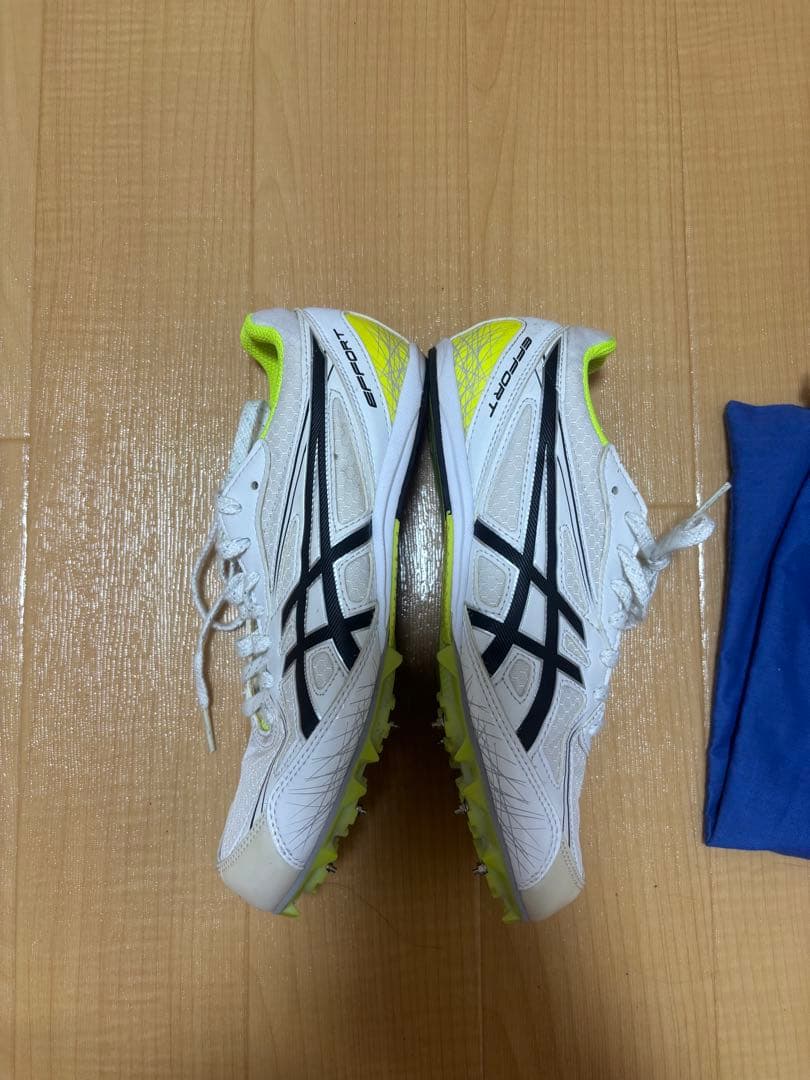アシックス 陸上競技用 スパイク シューズ 白 23.5cm