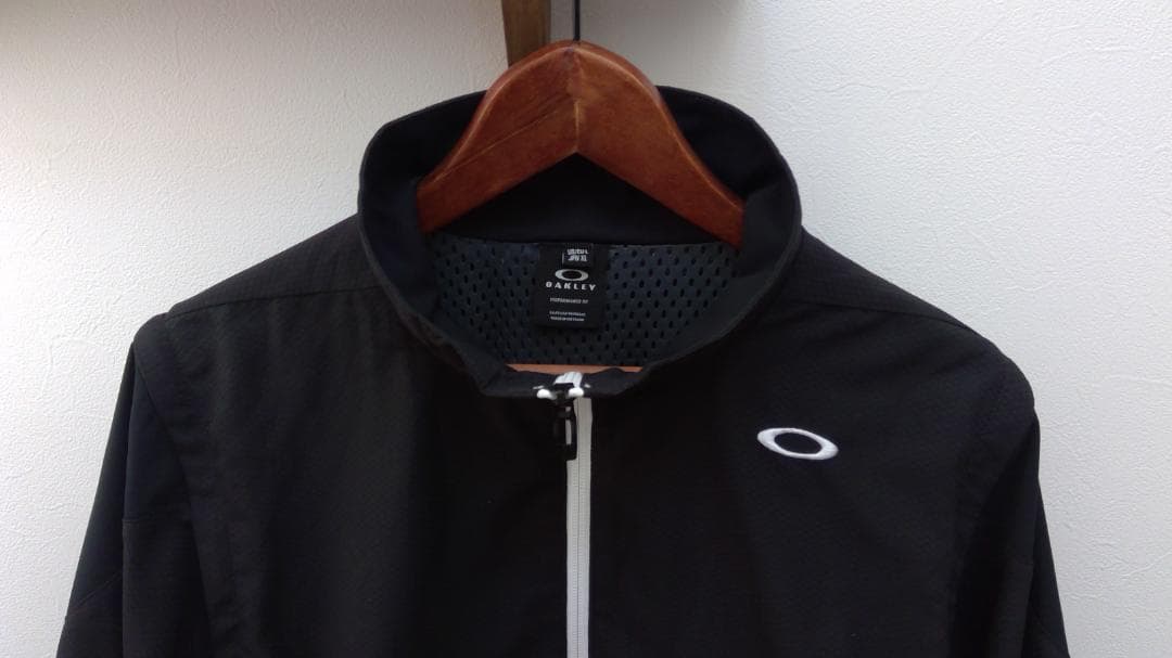 オークリー Oakley ウィンドジャケット ナイロン　ジャケット　ゴルフ