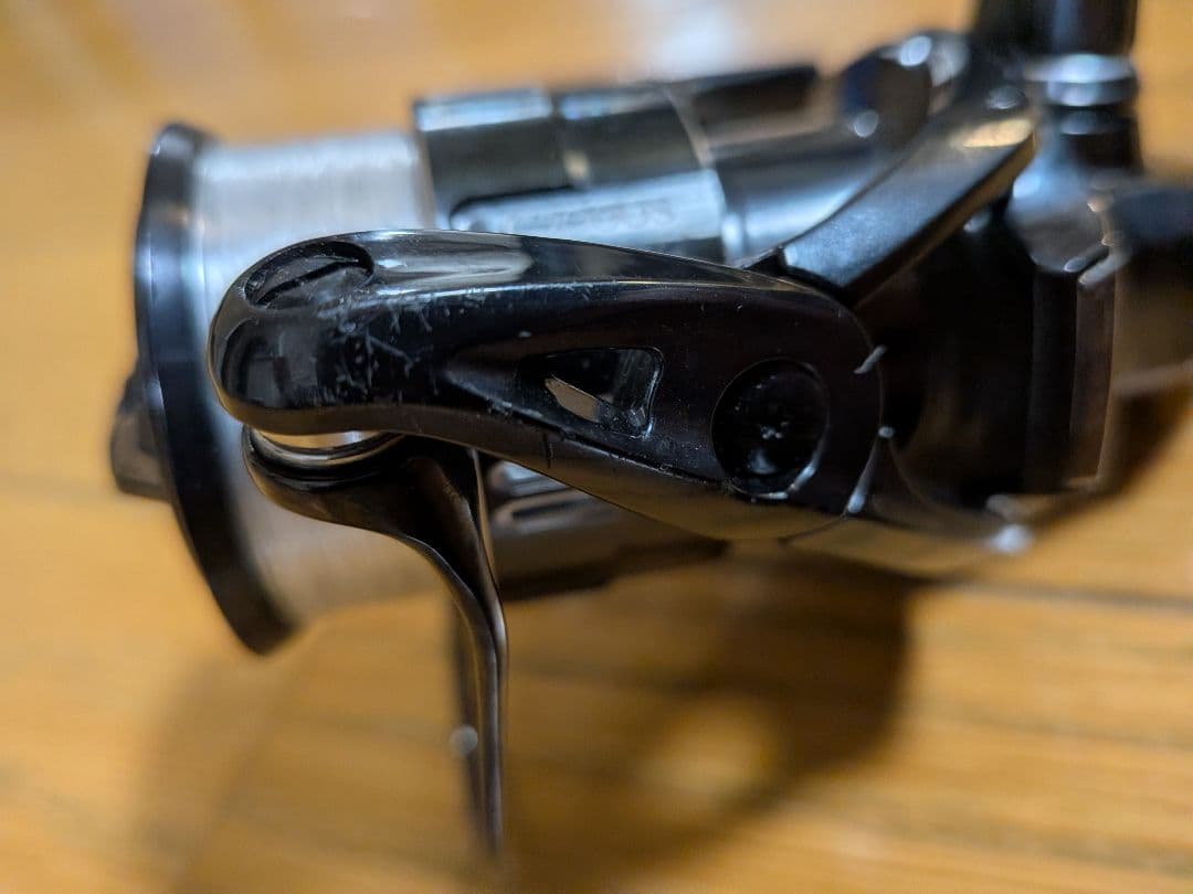 19ヴァンキッシュ c2000s スピニングリール