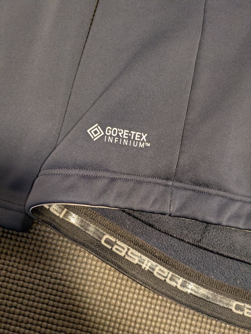 CASTELLI MORTIROLO VI ウインタージャケット ネイビー L