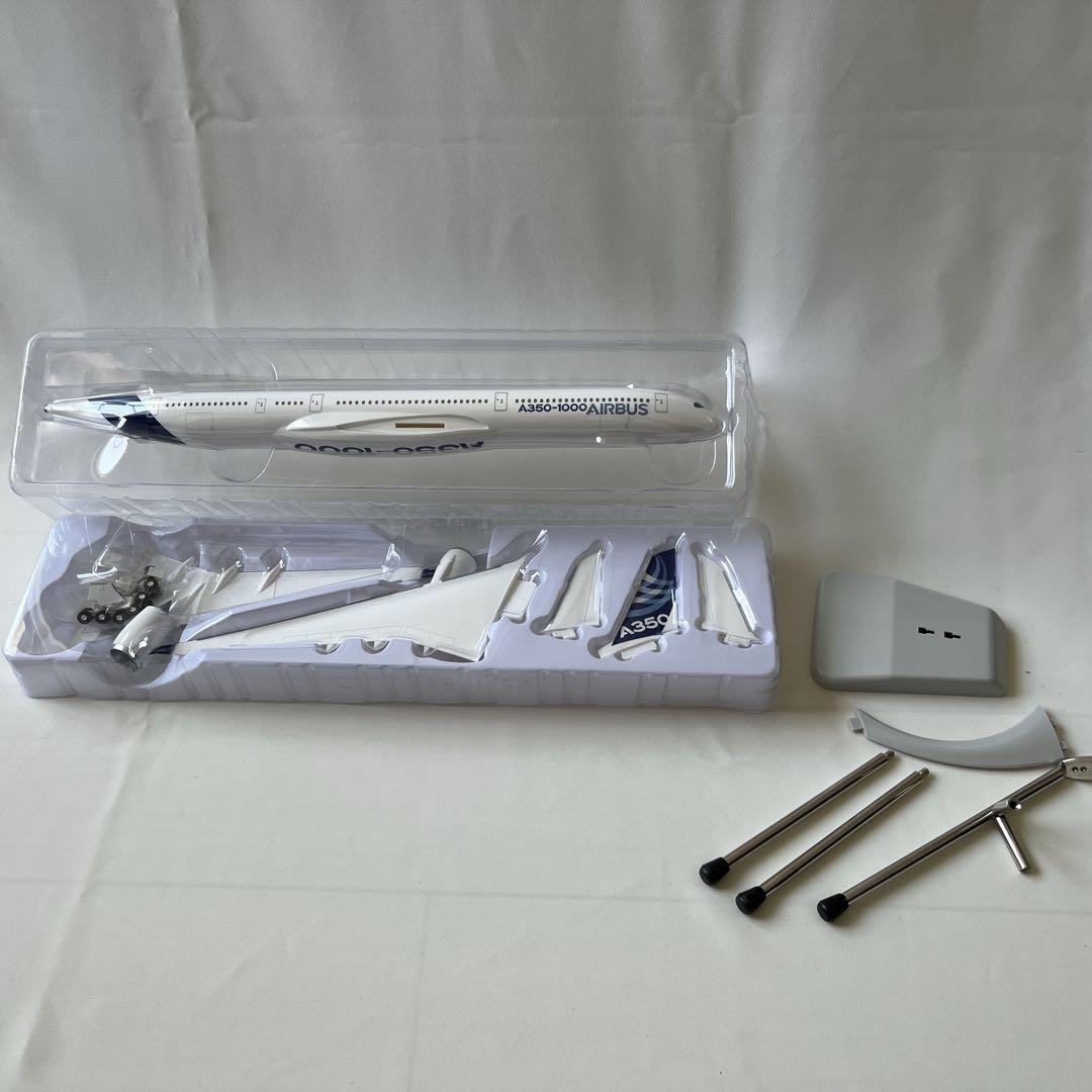 航空機・ヘリコプター AIRBUS A350-1000 1/200scale