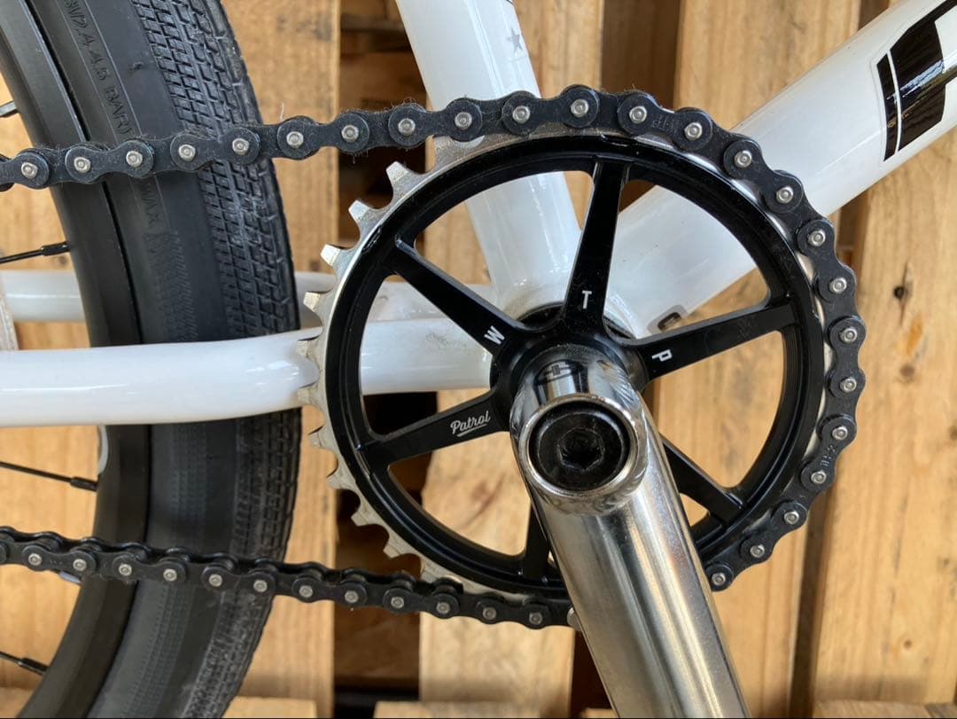 未使用 WETHEPEOPLE ATLUS BMX 24インチ