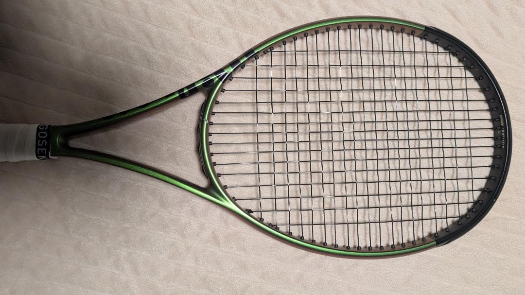 Wilson Blade V8 98 G2 305g テニスラケット