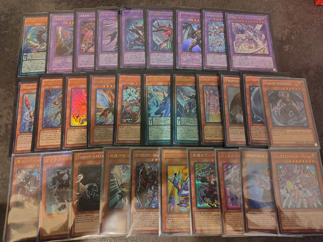 遊戯王OCG　傷有りカードまとめ売り　約80枚ほど　レリーフ有