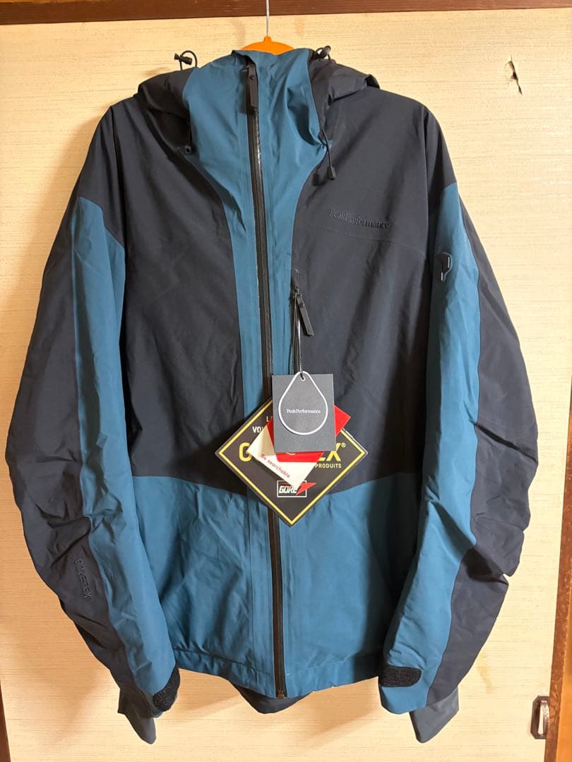 Peak Performance® DESIGNED IN SWEDEN