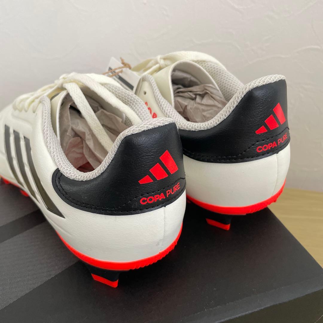新品タグ付き⭐️サッカースパイク⭐️コパピュア2❣️アディダス　 24㌢