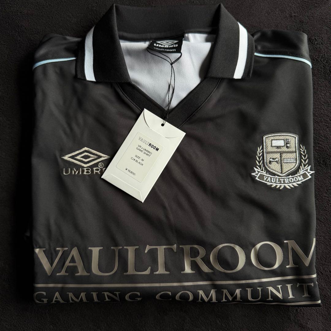 Umbro VAULTROOM GAMING COMMUNITY シャツ
